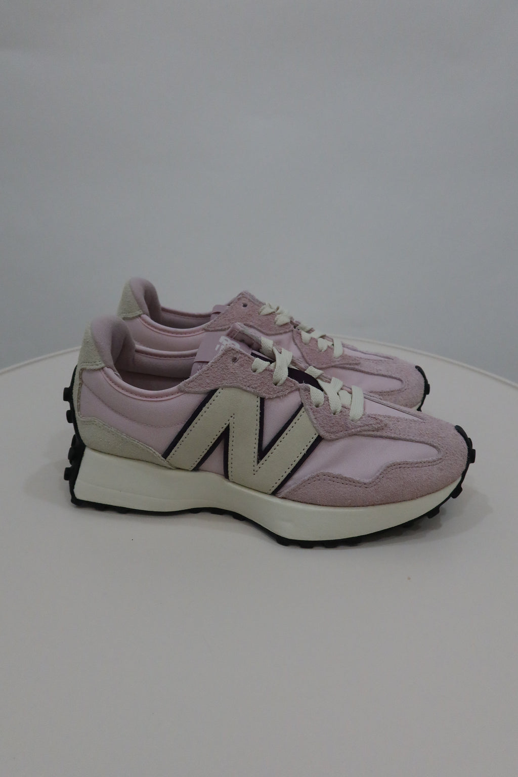 NEW BALANCE 327