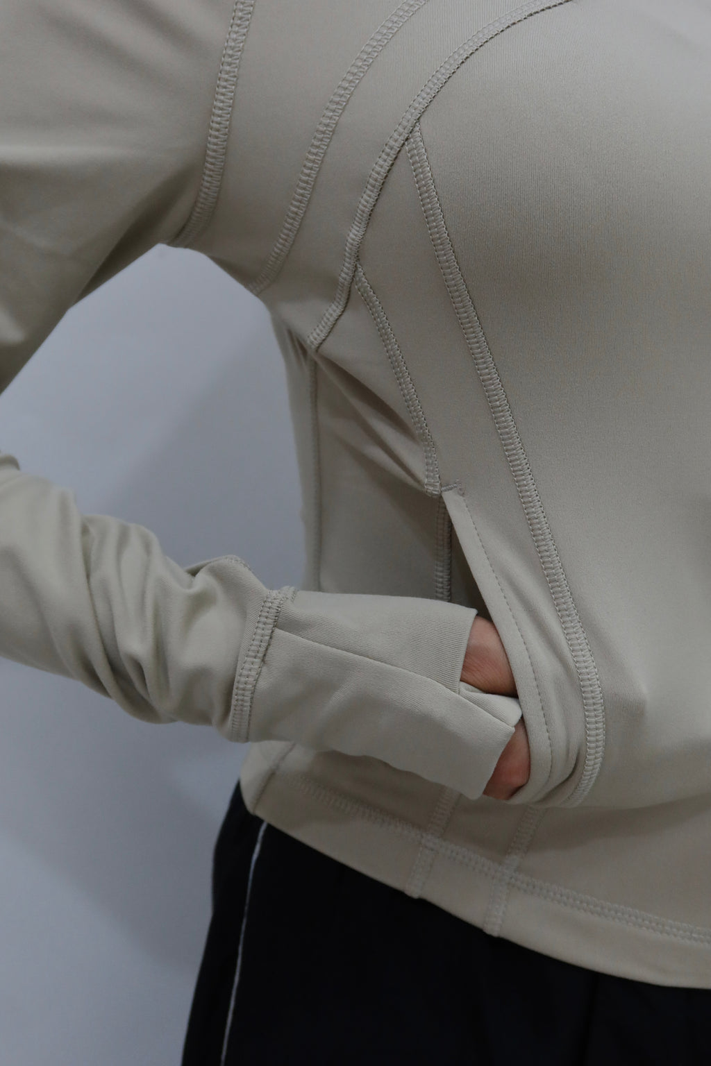 DEFINE JACKET SHOP OUT