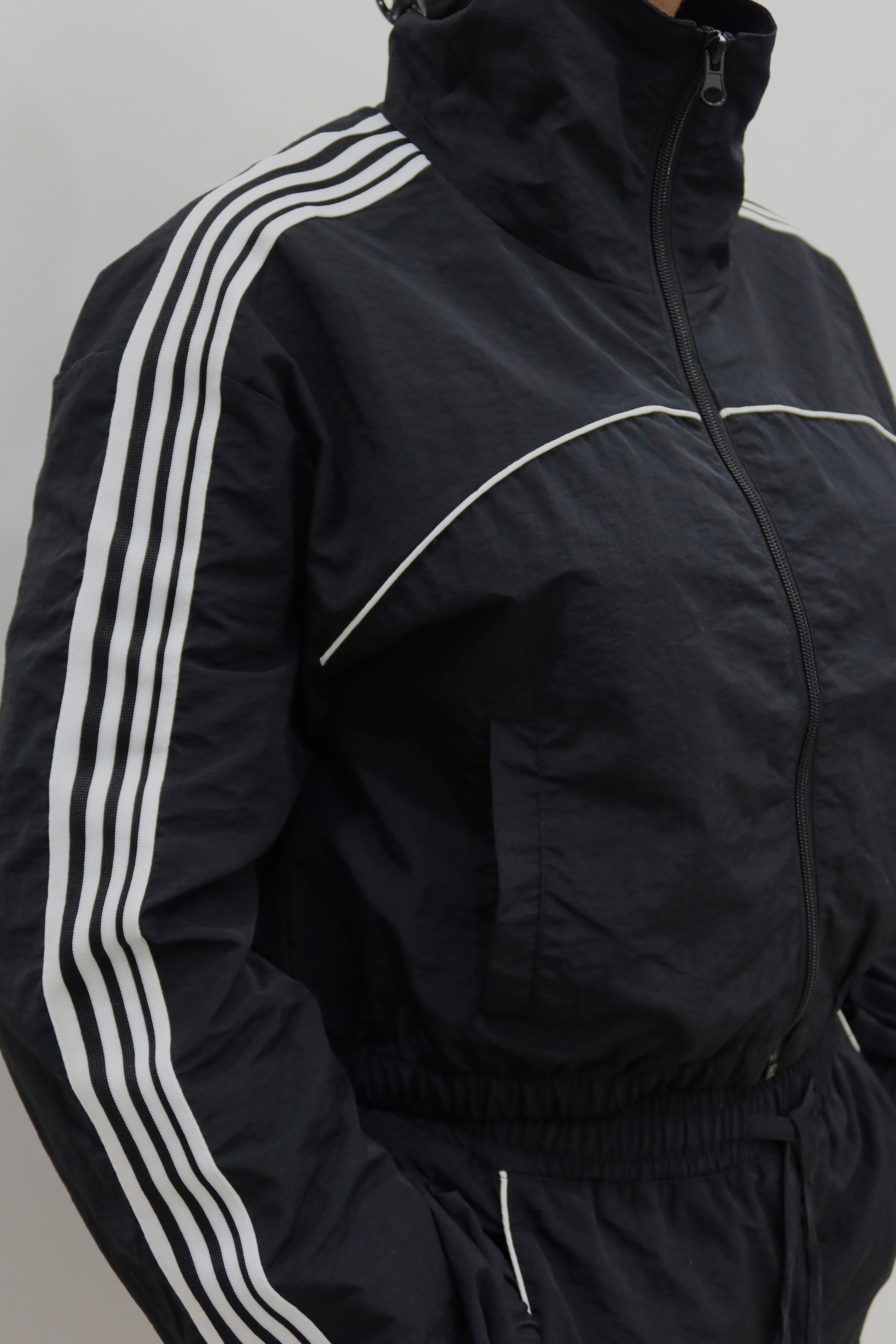SET DEPORTIVO SHOP OUT